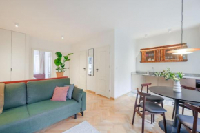 Cityscape Haven: Urban Retreat in Danzig